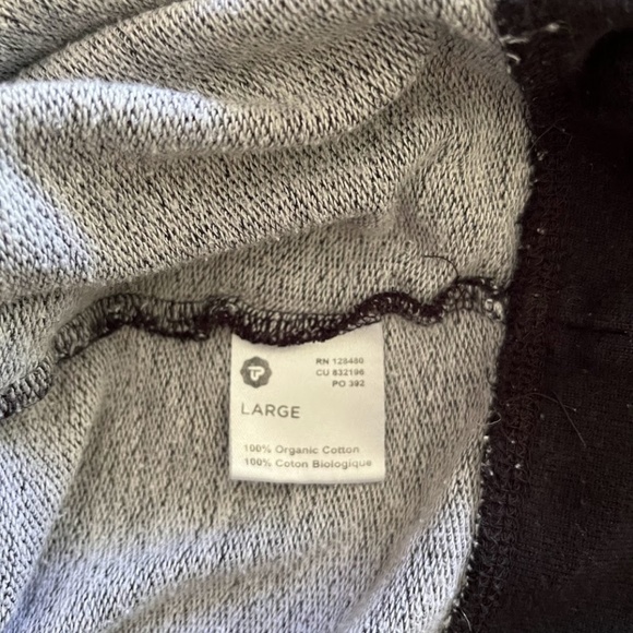 PACT Organic Charcoal Raglan Sweatshirt | L - Picture 9 of 9